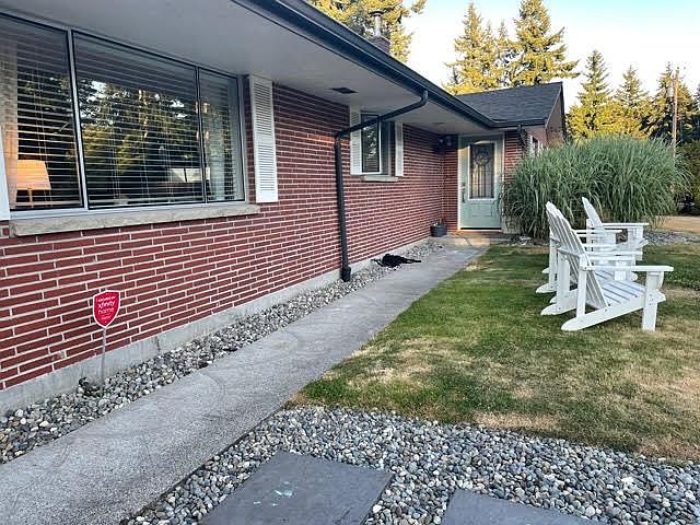 1st image of 20036 3rd Pl SW