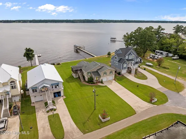 68 Canal Lane, Washington, NC 27889