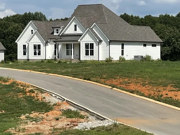 74 Summerlake Ct Lot 16, Winchester, TN 37398