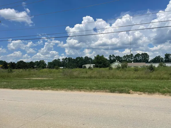1620 Richland Ave E, Aiken, SC 29801