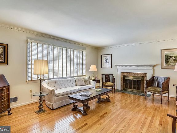 5th image of 10838 Greene Dr