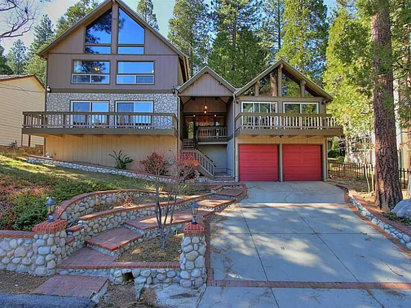 448 Riviera Dr, Lake Arrowhead, CA 92352
