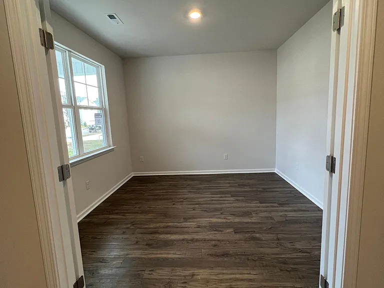 181 Kelsey Ct — Photo 4