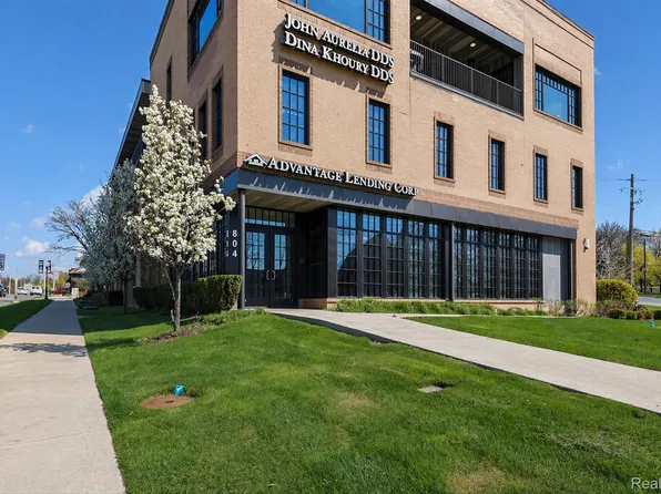 804 N Main St #3A, Rochester, MI 48307