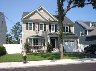 84 Crosstown Ave, West Roxbury, MA 02132