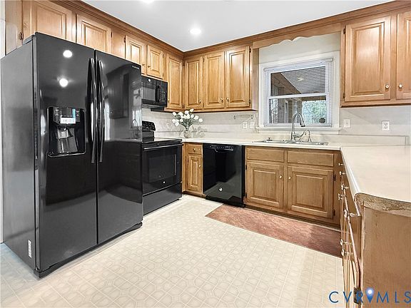 2nd image of 5513 Qualla Rd