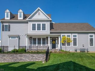 10 Cypress Ln, Cedar Grove, NJ 07009