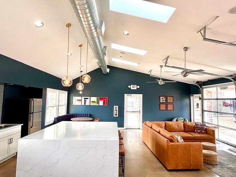 The Venue — Photo 5