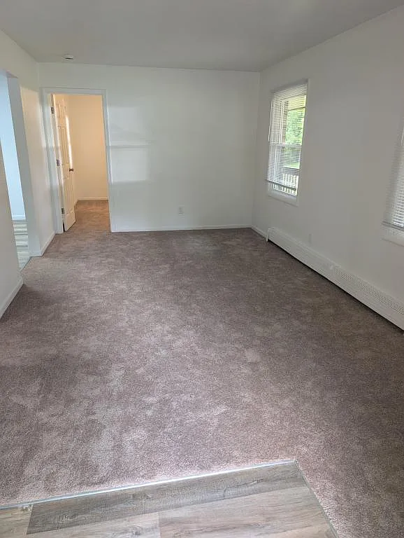 1822 Sunnyside Dr. Apt. 4 — Photo 2
