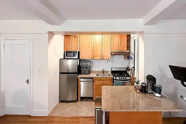 Rented by Oxford Property Group | media 15