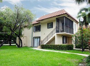422 Lakeview Dr APT 201, Fort Lauderdale, FL 33326