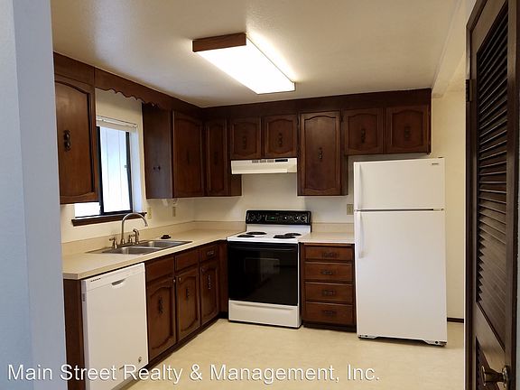 3rd image of 12205 105th Ave Ct E #A