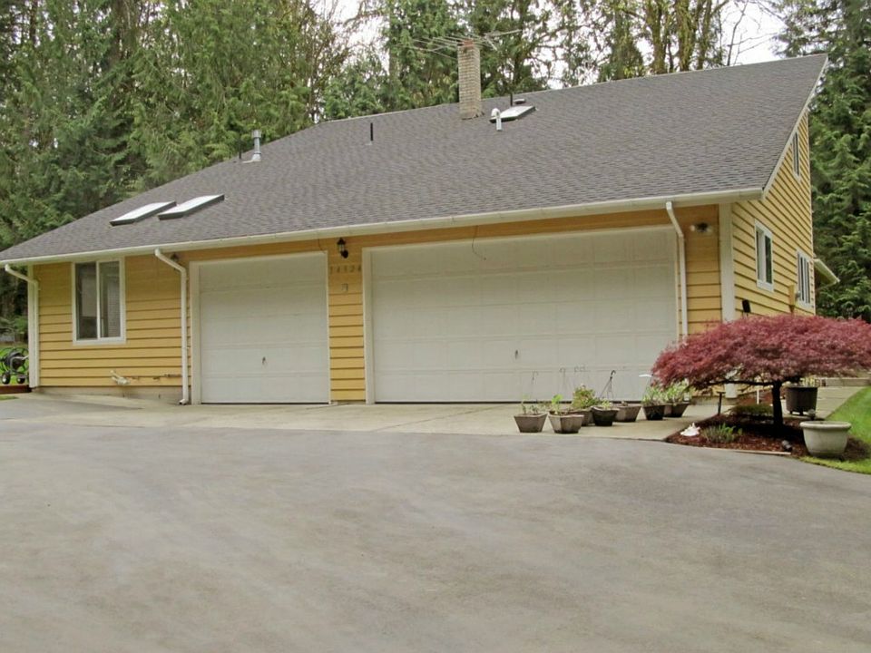 2nd image of 14324 250th Pl SE