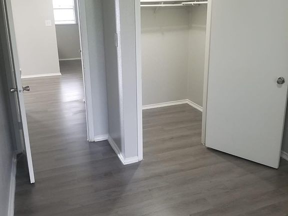 5th image of 6530 Timberhill Dr #103