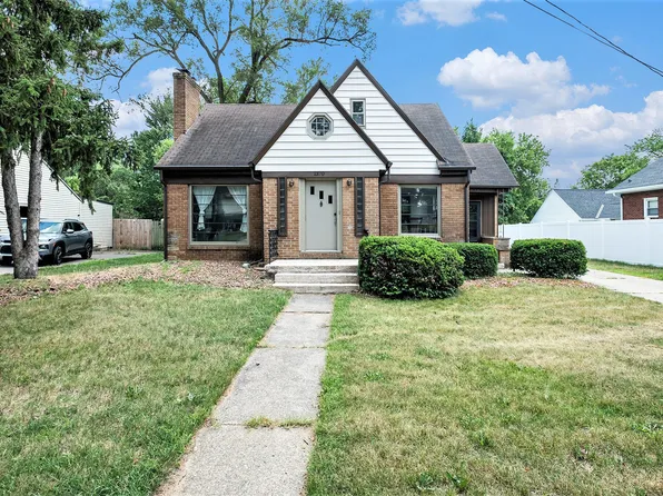 1370 36th St SE, Grand Rapids, MI 49508