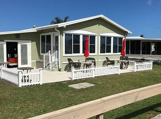 1059 Royal Palm Dr, Barefoot Bay, FL 32976