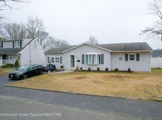 111 Roosevelt Dr, Brick, NJ 08724