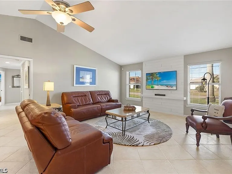 1704 Palaco Grande Pkwy — Photo 10