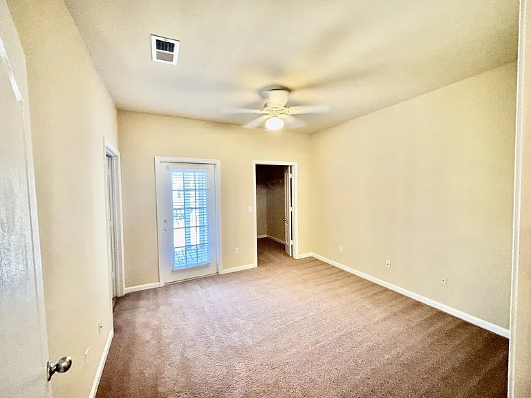 Arbor Place Apartments — Photo 41