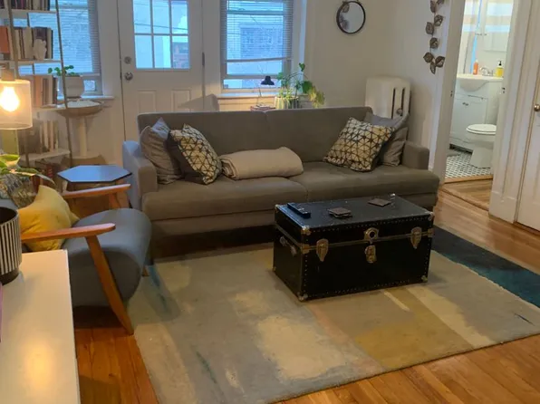 260 Kelton St #8, Allston, MA 02134