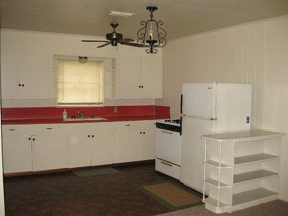 4th image of 516 Lamar St