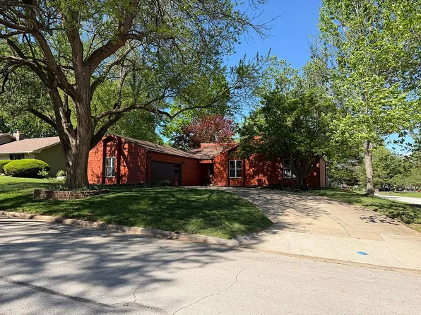 4832 S Warwick Ave, Springfield, MO 65804