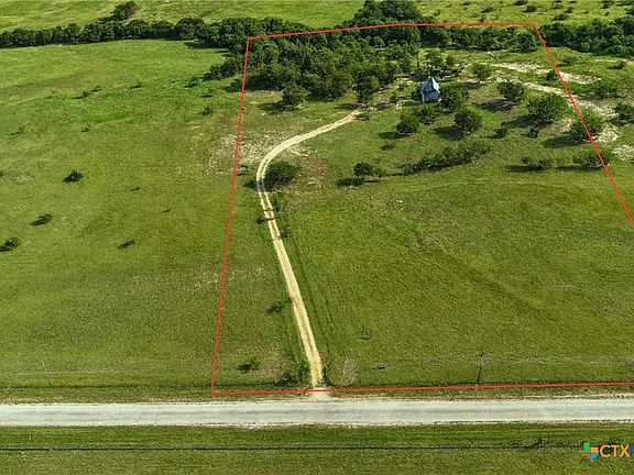2nd image of 2365 Hackberry Rd