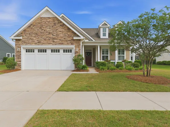 3069 Cross Vine Ln, Summerville, SC 29483