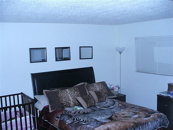 3rd image of 7741 Quinby Way