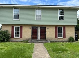 4743 Francis Dr, New Orleans, LA 70126
