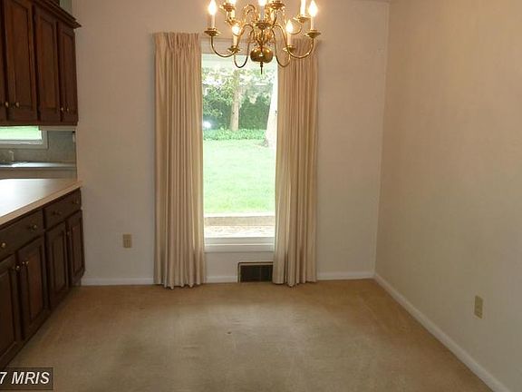 5th image of 17720 Crest Dr