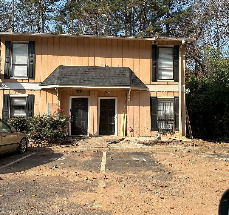 1st image of 2340 Beaver Ruin Rd