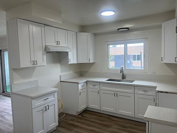 2nd image of 709 S Flower St APT 5