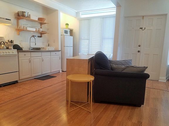5th image of 1343 C St #2