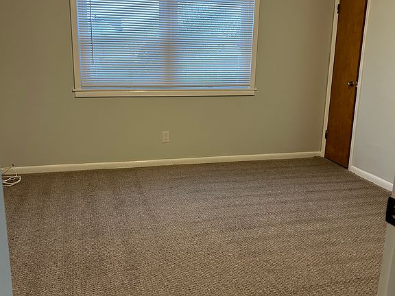 2nd image of 278 Willett St Unit 2