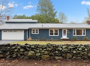 1016 George Hill Rd, Lancaster, MA 01523
