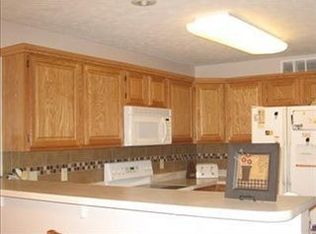 6848 S 89th St, Lincoln, NE 68526