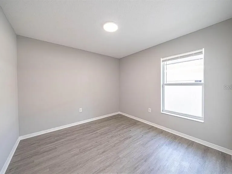 2025 Peaceful Palm St — Photo 14