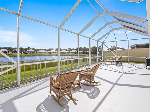 4th image of 2872 SW BRIGHTON Way