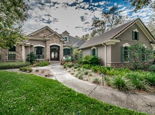 5614 Half Moon Lake Rd, Tampa, FL 33625