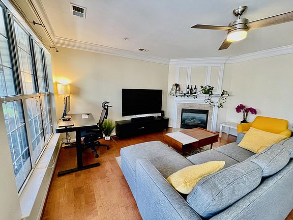 5th image of 7056 Falls Reach Dr APT 302