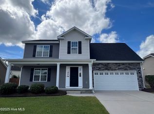 709 Emerald Park Dr, Winterville, NC 28590