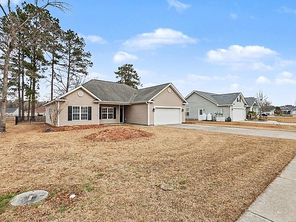 5th image of 209 Georgia Mae Loop