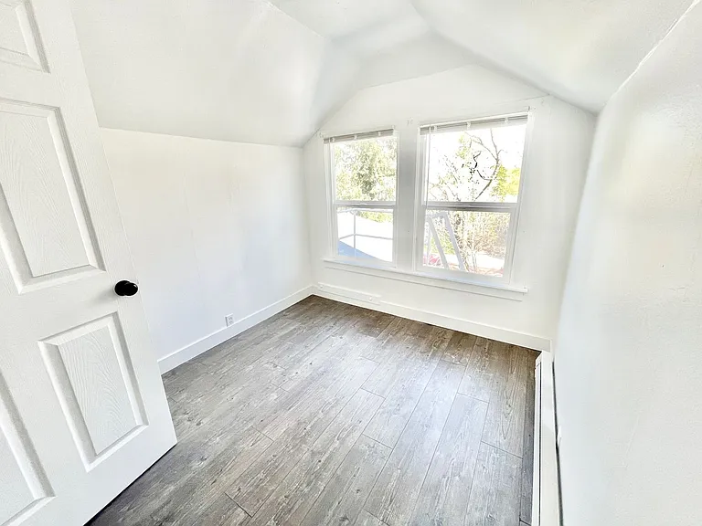 1411 W 9th Ave #G — Photo 12