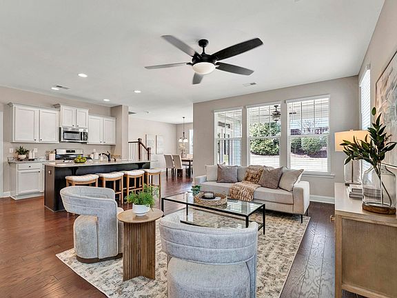 3rd image of 107 Coogan Ln