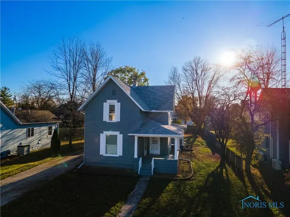 348 Augusta St, Elmore, OH 43416