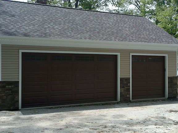 2nd image of 24442 Hilliard Blvd