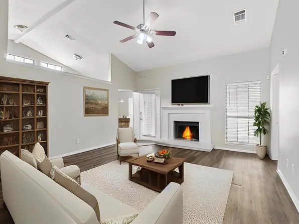 4309 Pepperbush Dr, Fort Worth, TX 76137