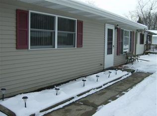 805 Broadbrook Ln, Michigan City, IN 46360