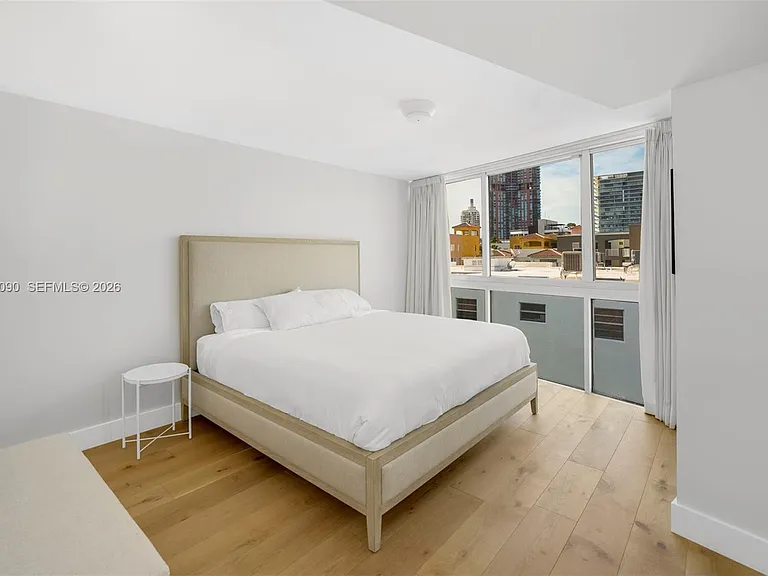 221 Jefferson Ave #10 — Photo 6